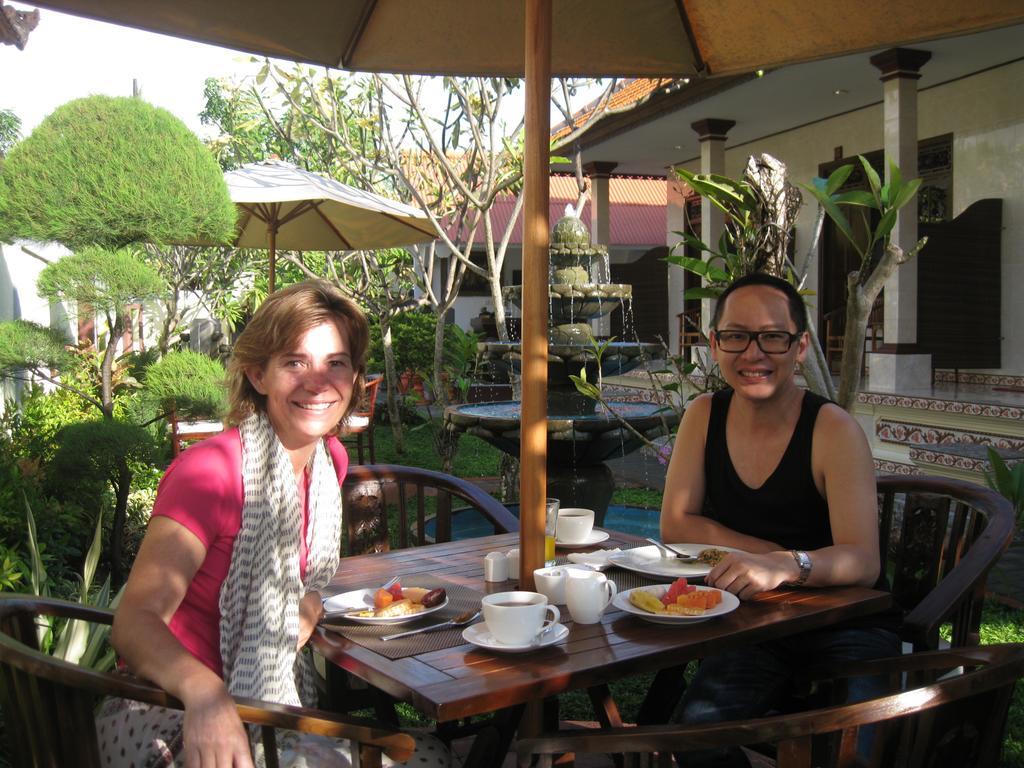 Frangipani Homestay Nusa Dua  Buitenkant foto
