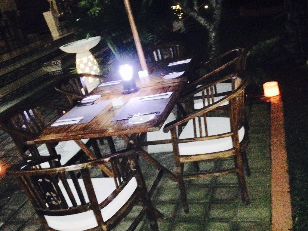 Frangipani Homestay Nusa Dua  Buitenkant foto